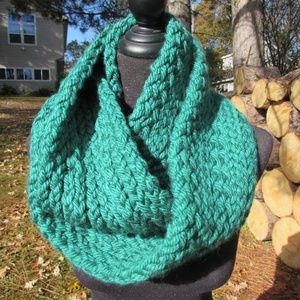 Women's Infinity Scarf: Handmade